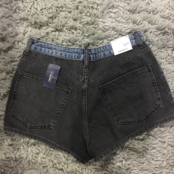 High Rise Shorts - Picture 2 of 3